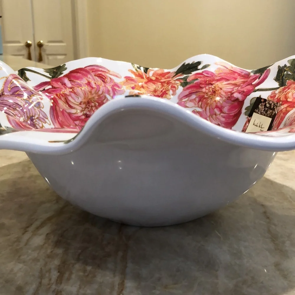 Large Fluted  Melamine Floral Serving Bowl - NWT